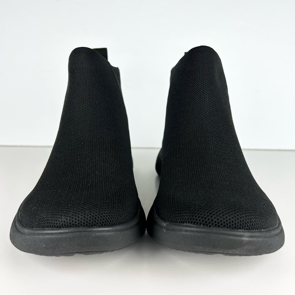 Vivaia Urban Round Toe Slip On Black Sneaker Ankle Boots EU 39 EUC - Picture 2 of 14